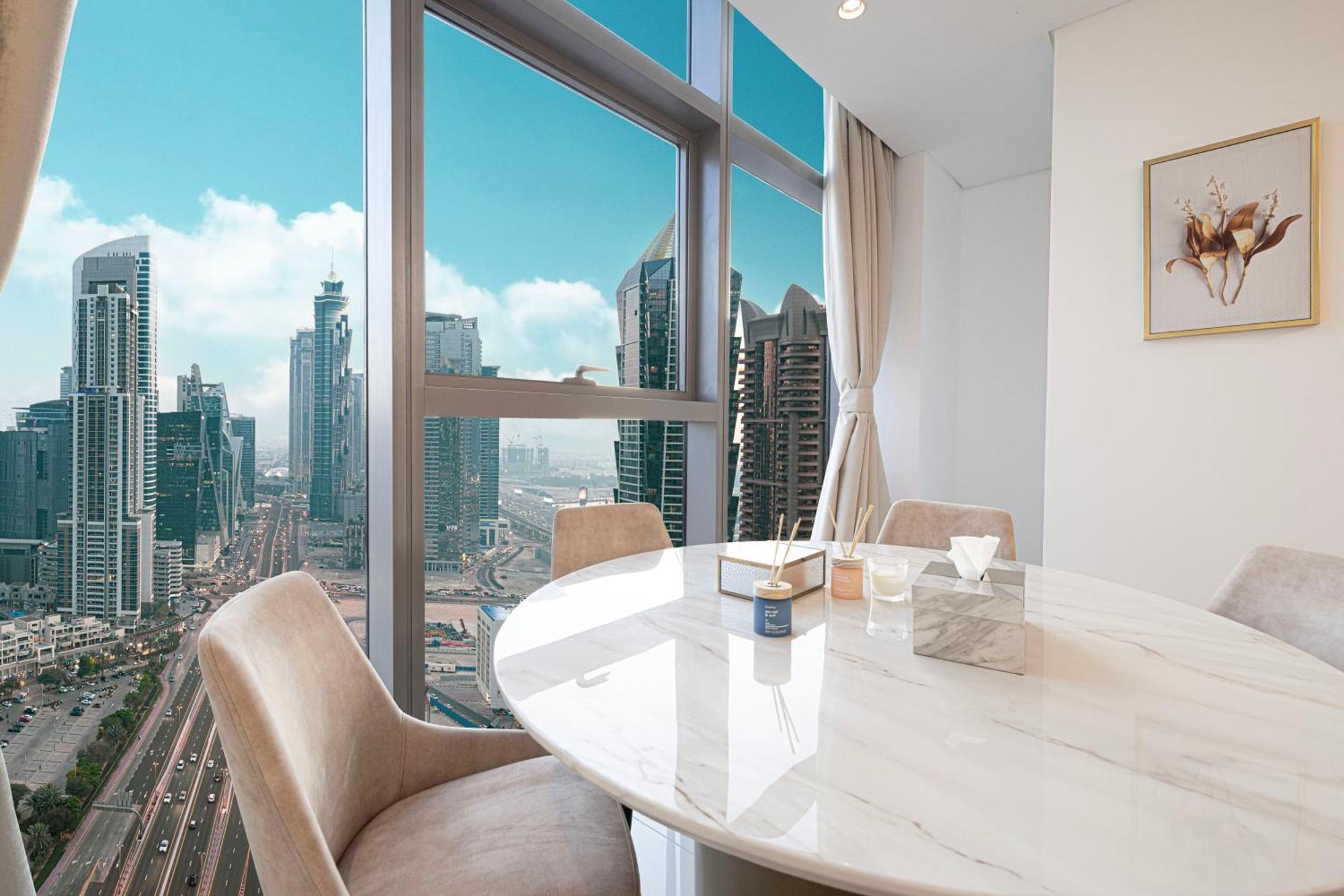 Apartment Infinity Pool & Burj Khalifa View L Luxe Paramount Dubai
