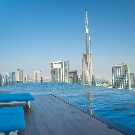 Infinity Pool & Burj Khalifa View L Luxe Paramount Dubaï Extérieur photo