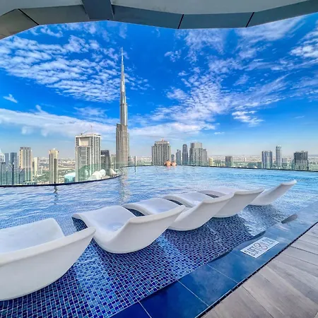 Infinity Pool & Burj Khalifa View L Luxe Paramount Dubaï Extérieur photo